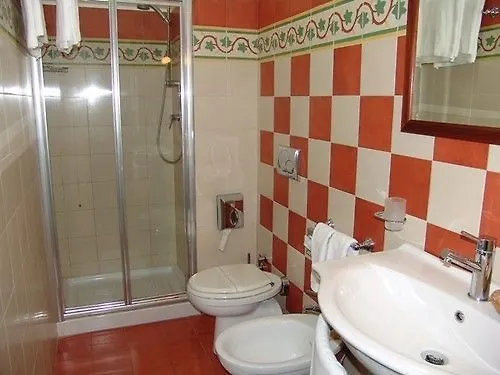 ***  Hotel Valentino Catania-Fontanarossai nemzetközi repülőtér Olaszország